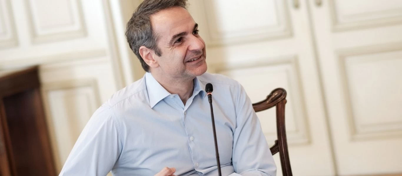 Στο Παγκράτι ο Κυριάκος Μητσοτάκης μετά τα... κορωνο - πάρτι